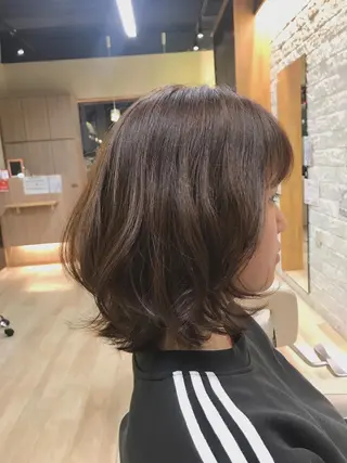 ミディアム ❣️大人色気レイヤー 美髪縮毛 金山❣️のヘアスタイル