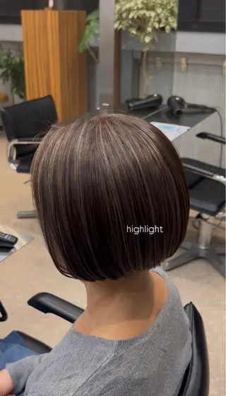 ショート カラー しずく🤍🧸 / fifthパーマのヘアスタイル