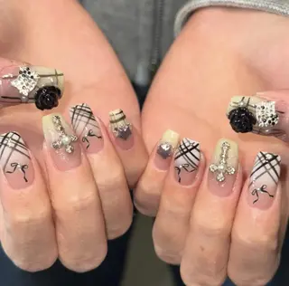 ネイル Molly _nailのネイルデザイン