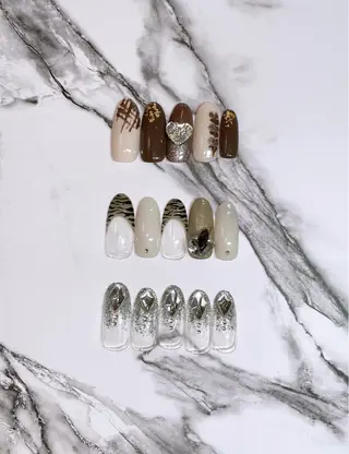 ネイル VIERU 🌈🎀💖のネイルデザイン