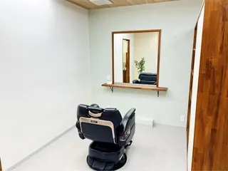 カットインアルファα所属・日野 慎鷹のヘアスタイル