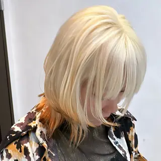 カラー RINA .のヘアスタイル