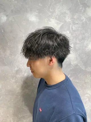 ショート パーマ メンズ SOiL 安藤優樹のヘアスタイル