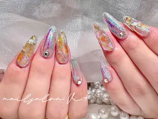 ネイル ✨Nailsalon Vi+✨のネイルデザイン