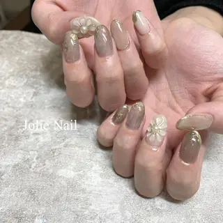 ネイル MIORA︎ マツエク×ネイルのネイルデザイン