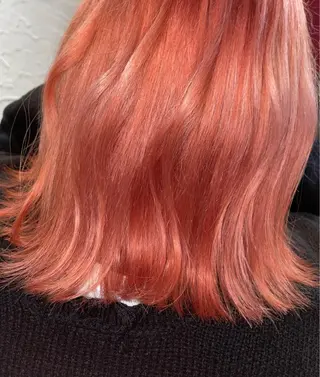 ミディアム カラー 千葉 未羽🩶のヘアスタイル