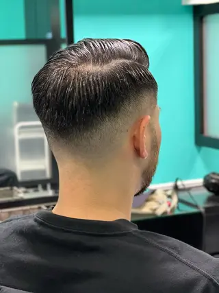 ショート 【メンズカット】 。のヘアスタイル