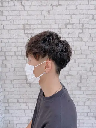 ショート パーマ ヘアアレンジ メンズ ブリーチなし艶カラー 東家のヘアスタイル