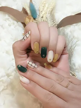 ネイル Nailsalon Arumのネイルデザイン