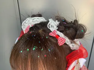 セミロング ヘアアレンジ なつな/ 透明感カラーのヘアスタイル