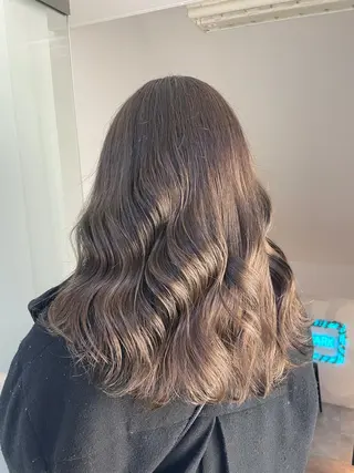 カラー デザインカラー 🎀REINA🎀のヘアスタイル