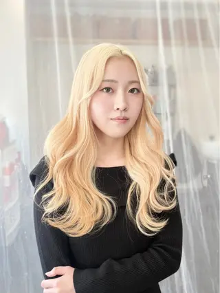 ロング カラー GaKu/ハイトーン /ブリーチ/レイヤーのヘアスタイル