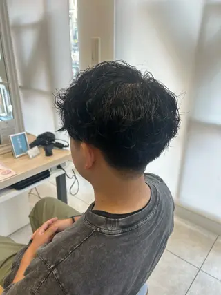 パーマ メンズ 《.Xian》ミサキ /艶髪/メンズパーマのヘアスタイル