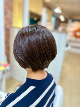 ショート 岩谷 美香のヘアスタイル