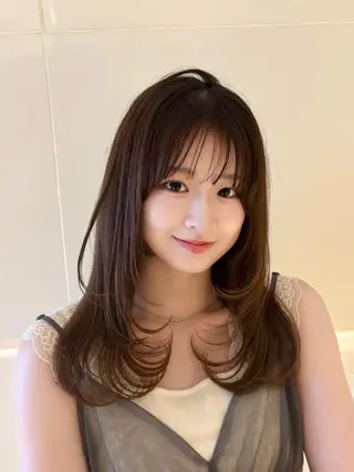 セミロング Ayano‪‪🎀似 合わせ×透明感🎀のヘアスタイル