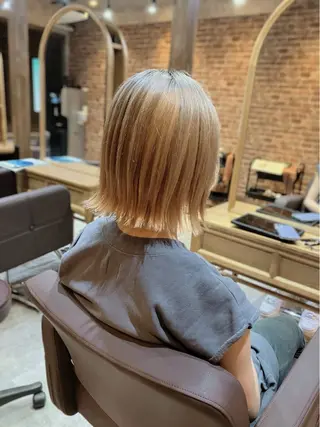 ショート カラー 高田 智幸のヘアスタイル