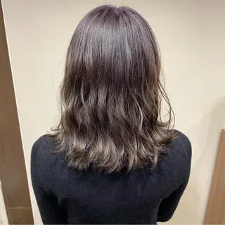 ショート カラー 東條 克義のヘアスタイル