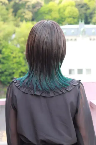 ミディアム カラー Viage （ビアージュ）のヘアスタイル
