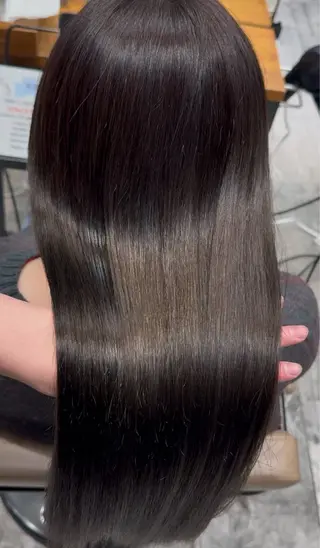 ロング 新宿/レイヤー 顔周りカット溝手優太のヘアスタイル