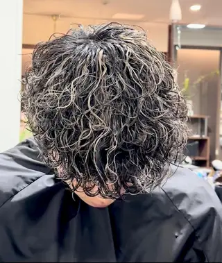 カラー パーマ メンズ 年間2000名担当◎ パーマ職人/仲原佑樹のヘアスタイル