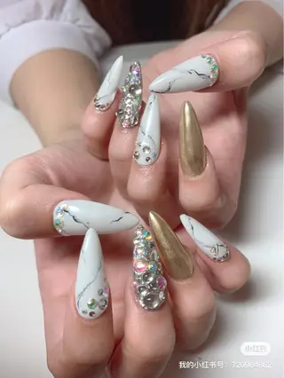 ネイル エンジェル ヒーリング 矢場町店のネイルデザイン