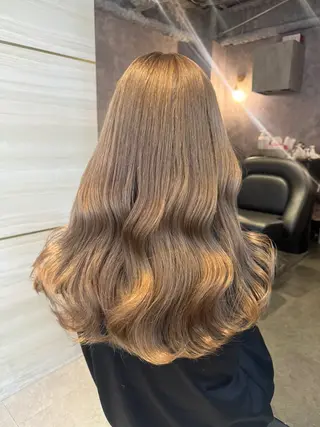 ロング カラー ヘアアレンジ 🌱巴結生🌿大宮 ☁️ミルクティーのヘアスタイル