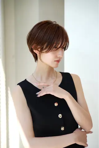 ショート 透明感カラー/伊藤 陸/soigneのヘアスタイル