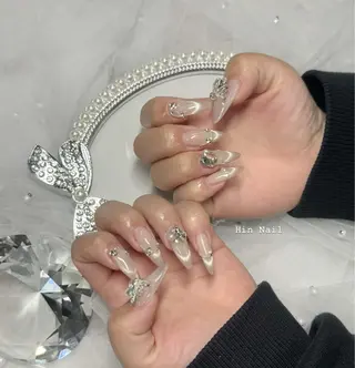 ネイル HIN NAILのネイルデザイン