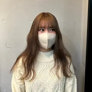 ロング カラー HANA所属・林 小桃のヘアスタイル