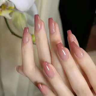 ネイル VIVIAN エイのネイルデザイン