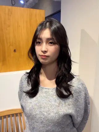 ロング Kir'oom所属・さわ くるみのヘアスタイル