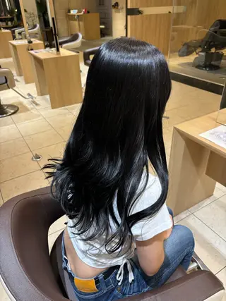 ロング カラー 唐澤 碧のヘアスタイル