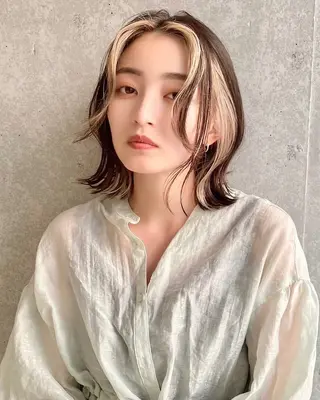 ミディアム 🫧ふくだ りな 🕊のヘアスタイル