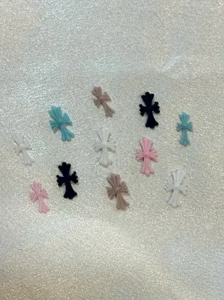 ネイル pro.M yuno 🐈‍⬛のネイルデザイン