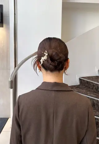 ヘアアレンジ BiBi  藪 菜月のヘアスタイル