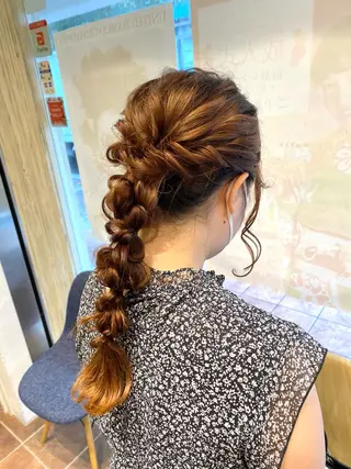 ヘアアレンジ ゆるふわパーマ🌼 アレンジ🌼リョウカのヘアスタイル