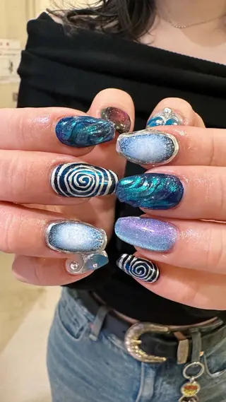 ネイル 🎶個性派ネイル💅 /Komachi❤️のネイルデザイン