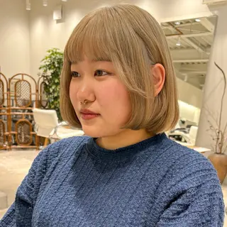 ショート カラー 安西 香利奈のヘアスタイル