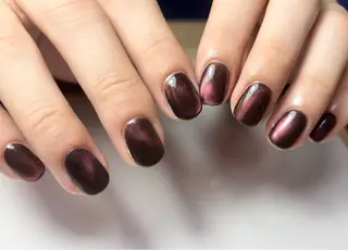 ネイル Atelier Leafのネイルデザイン