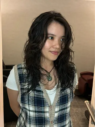 ロング パーマ shoko/ 海外ガール風パーマのヘアスタイル