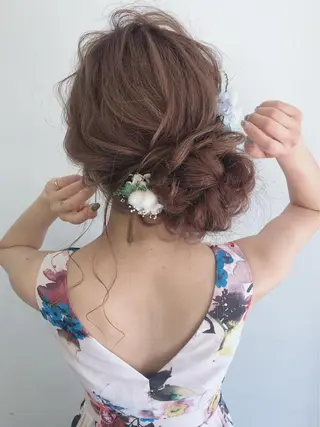 ロング カラー ヘアアレンジ シアーベージュニスト 🥣大石亜里紗のヘアスタイル