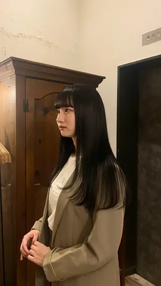 ロング カラー 透明感カラー 🦙なりたりみのヘアスタイル