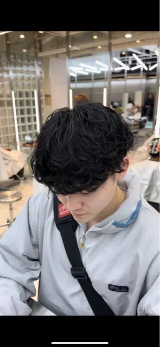 ショート パーマ ヘアアレンジ メンズ fifth park 六反穂 龍介のヘアスタイル