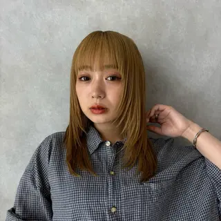 セミロング ついざき はるかのヘアスタイル