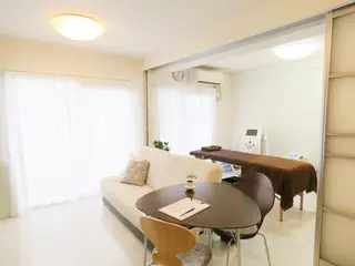 脱毛&光エステサロン AXIL(アクシル)のエステ・リラクイメージ