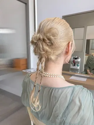 セミロング 金山 友香🕊のヘアスタイル