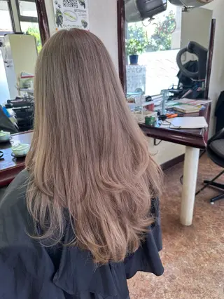 ロング 後藤 弓佳のヘアスタイル