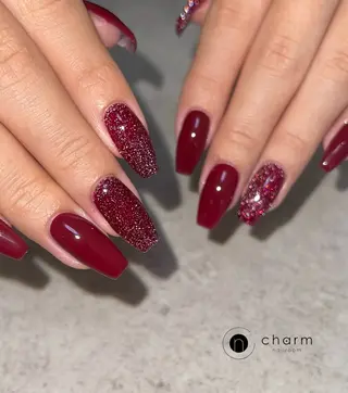 ネイル ネイルルーム チャームのネイルデザイン