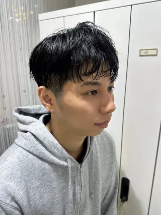 メンズ レイヤー 艶々カラーのヘアスタイル