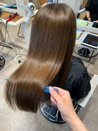 カラー 森 🫧大人可愛い 顔周りレイヤー🎀のヘアスタイル